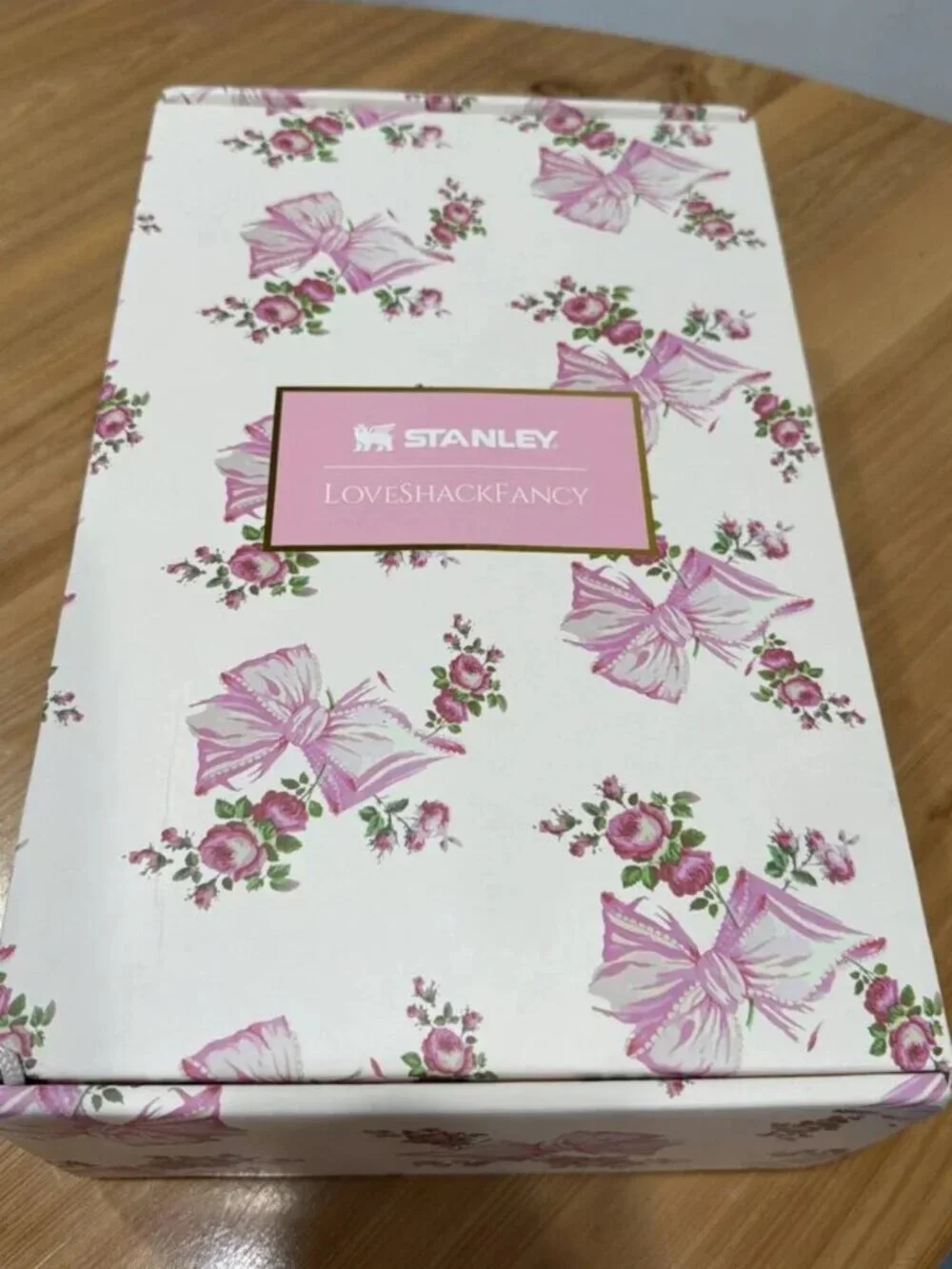 Love Shack Fancy x Stanley Tumbler 40oz Rosa Beaux Bow New in Box - Picture 3 of 3